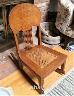 New England Mission Antique Colonial Revival Tiger Oak Spoon Back Rocking Chair