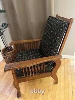 RARE Stickley Morris Clawfeet Clawfoot Tiger Oak Reclining Antique Chair 1900s