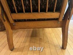 RARE Stickley Morris Clawfeet Clawfoot Tiger Oak Reclining Antique Chair 1900s