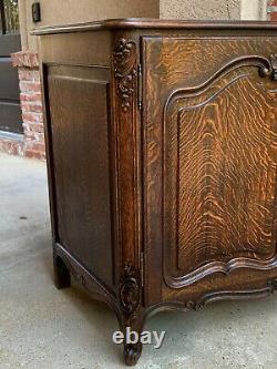 Vintage French Carved Tiger Oak Sideboard Cabinet Buffet Louis XV style 20th c