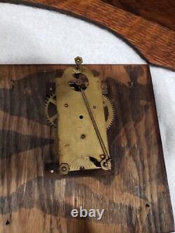 Vintage Pequegnat Windsor Quarter Tiger Oak Shelf Plate Clock Antique Rare