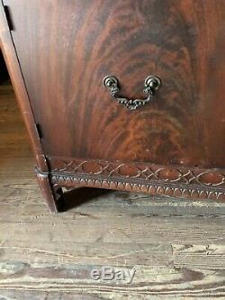 Vintage Tiger Oak Veneer China Cabinet Hutch