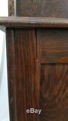 Vintage tiger oak roll top desk raised panel arts & crafts Mission style 1939