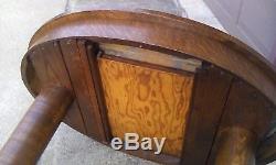 Vtg Tiger / Quatersawn OVAL OAK LIBRARY TABLE Parlor Lamp Plant TABLE