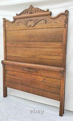 Vtg Victorian American Tall Tiger Oak Bed Double or Queen Headboard & Footboard
