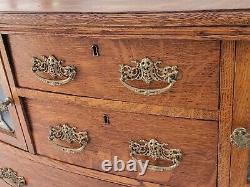 Vtg Victorian TIGER OAK SERVER / SIDEBOARD with Leaded Glass Doors & Claw Feet